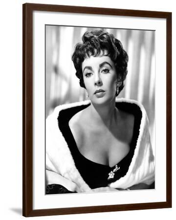Elizabeth Taylor, ca. 1954 Photo | AllPosters.com