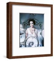 Elizabeth Taylor - Cat on a Hot Tin Roof-null-Framed Photo