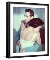 Elizabeth Taylor - Cat on a Hot Tin Roof-null-Framed Photo