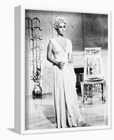 Elizabeth Taylor - Cleopatra-null-Framed Photo