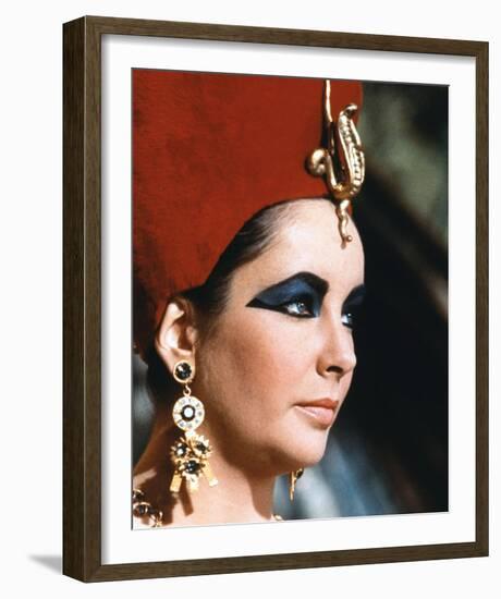 Elizabeth Taylor - Cleopatra-null-Framed Photo