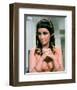 Elizabeth Taylor - Cleopatra-null-Framed Photo