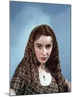 ELIZABETH TAYLOR early 50'S (photo)-null-Mounted Photo
