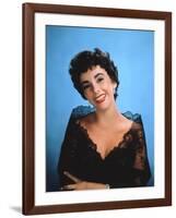 ELIZABETH TAYLOR in the 50's (photo)-null-Framed Photo