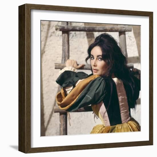 Elizabeth Taylor in 'The Taming of the Shrew' (photo)-null-Framed Photo