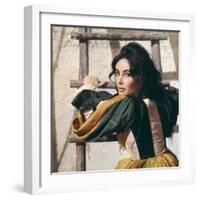 Elizabeth Taylor in 'The Taming of the Shrew' (photo)-null-Framed Photo