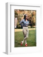 Elizabeth Taylor (photo)-null-Framed Photo