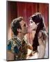 Elizabeth Taylor & Richard Burton-null-Mounted Photo