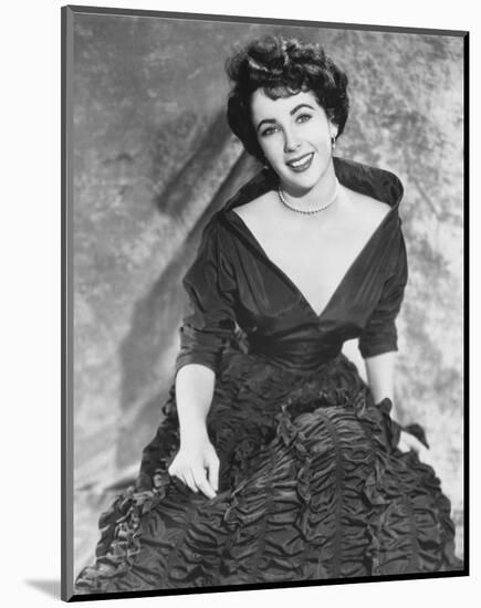 Elizabeth Taylor-null-Mounted Photo