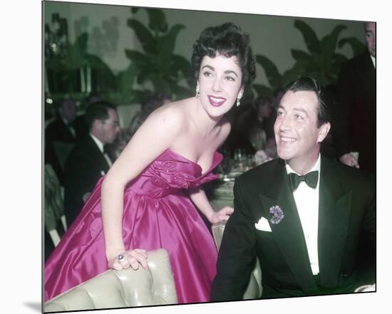 Elizabeth Taylor-null-Mounted Photo