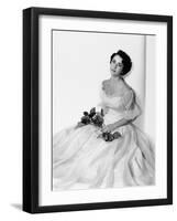 Elizabeth Taylor-null-Framed Photographic Print