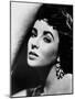 Elizabeth Taylor-null-Mounted Photographic Print