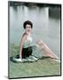 Elizabeth Taylor-null-Mounted Photo