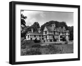 Elizabethan Mansion-J. Chettlburgh-Framed Photographic Print