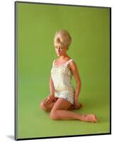 Elke Sommer-null-Mounted Photo