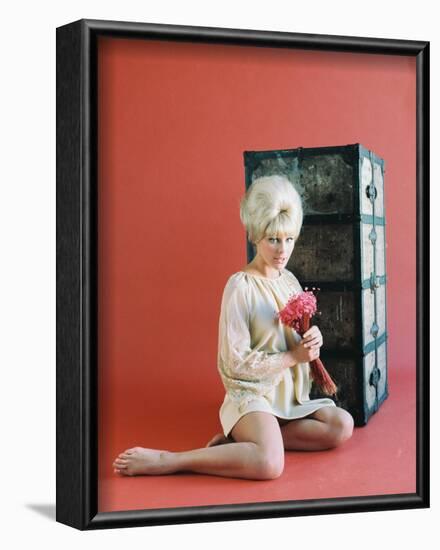 Elke Sommer-null-Framed Photo