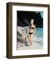 Elke Sommer-null-Framed Photo