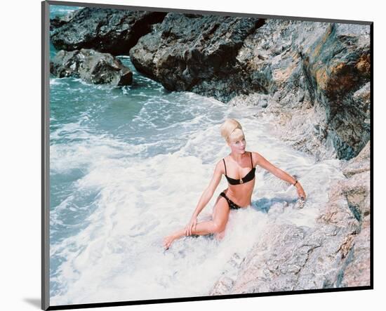 Elke Sommer-null-Mounted Photo