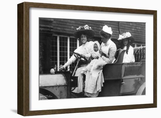 Ellaline Terriss, British Actress, with Her Daughter and Baby, C1906-null-Framed Giclee Print