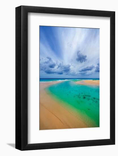 Emerald Dreams-Lizzy Davis-Framed Photographic Print