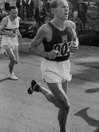 Emil Running in Marathon at 1952 Olympics' Photographic Print