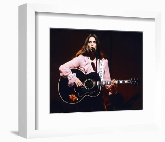 Emmylou Harris-null-Framed Photo