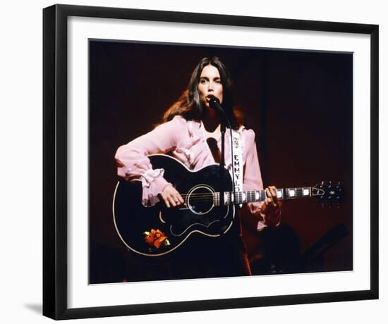 Emmylou Harris-null-Framed Photo