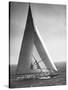 Endeavor II Losing America's Cup-Bettmann-Stretched Canvas