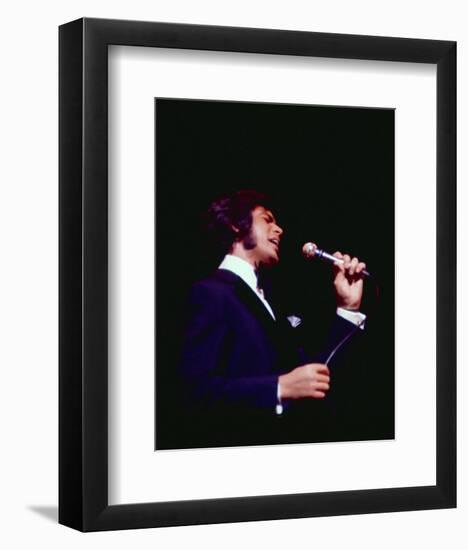 Engelbert Humperdinck-null-Framed Photo