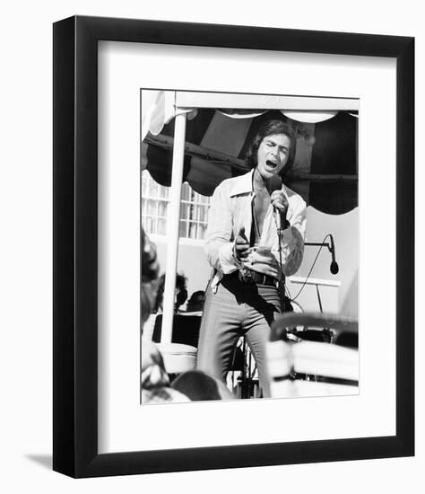 Engelbert Humperdinck-null-Framed Photo