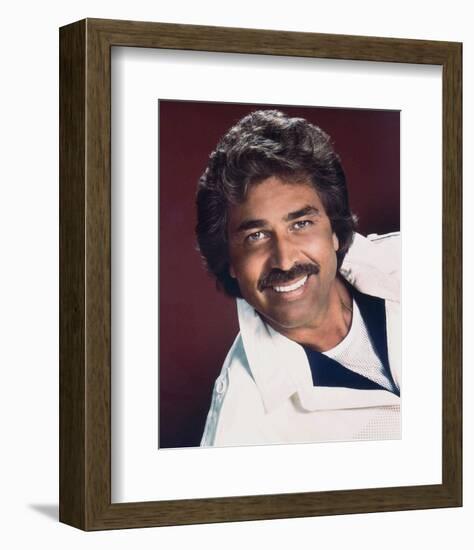 Engelbert Humperdinck-null-Framed Photo