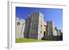 England, Berkshire, Royal Borough of Windsor and Maidenhead. Windsor Castle-Pamela Amedzro-Framed Photographic Print