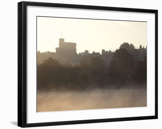 England, Berkshire, Windsor, Windsor Castle and River Thames at Dawn-Steve Vidler-Framed Photographic Print