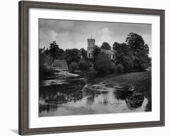 England, Bidford-On-Avon-Fred Musto-Framed Photographic Print