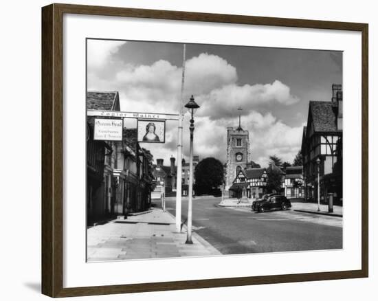 England, London, Pinner-Fred Musto-Framed Photographic Print