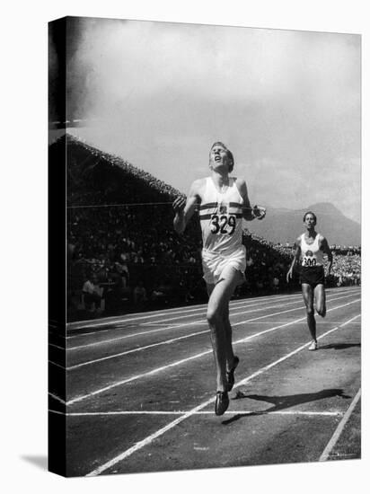 England's Dr. Roger Bannister Beating Australia's Mile Record Holder John Landy-Ralph Morse-Stretched Canvas