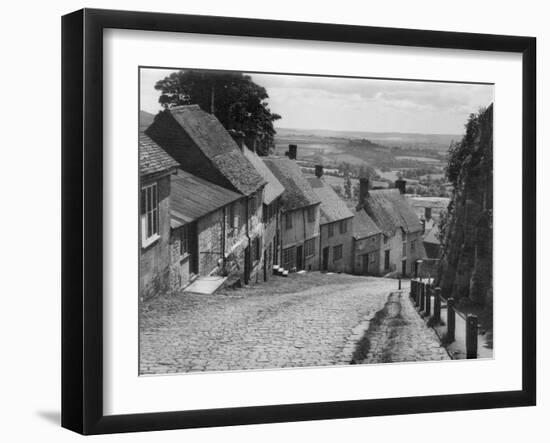 England, Shaftesbury-J. Chettlburgh-Framed Photographic Print