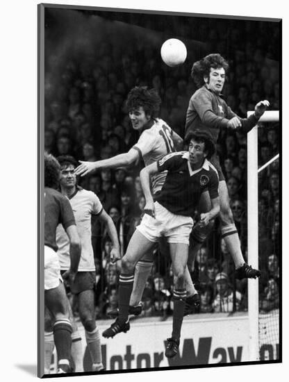 England: Soccer Match, 1977-null-Mounted Giclee Print