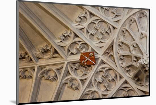 England, Somerset, Bath, Bath Abbey, Fan-Vaulted Ceiling, Coat of Arms-Samuel Magal-Mounted Photographic Print