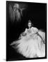 English Actress Vivien Leigh (1913-1967) in 1940-null-Framed Photo