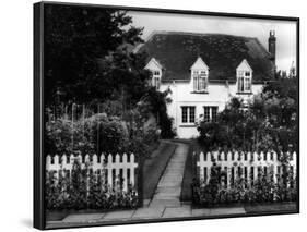 English Cottage Garden-Fred Musto-Framed Photographic Print