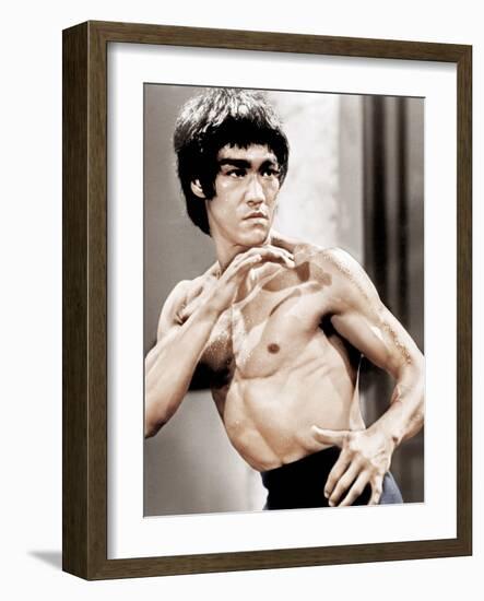 Enter The Dragon, Bruce Lee, 1973-null-Framed Photo