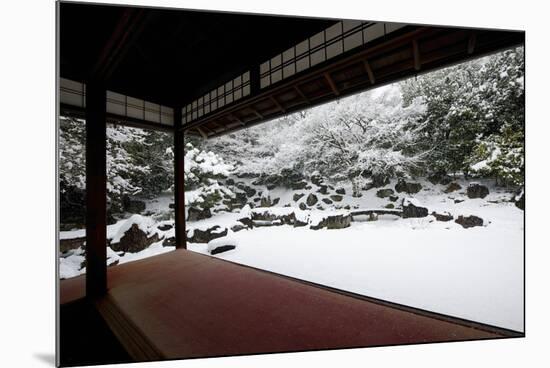 Entoku-in temple garden in winter, Kyoto, Japan, Asia-Damien Douxchamps-Mounted Photographic Print