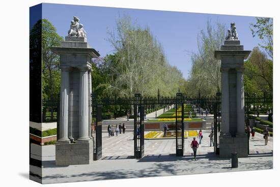 Entrance gate to the Parque del Retiro in Madrid, Spain-null-Stretched Canvas