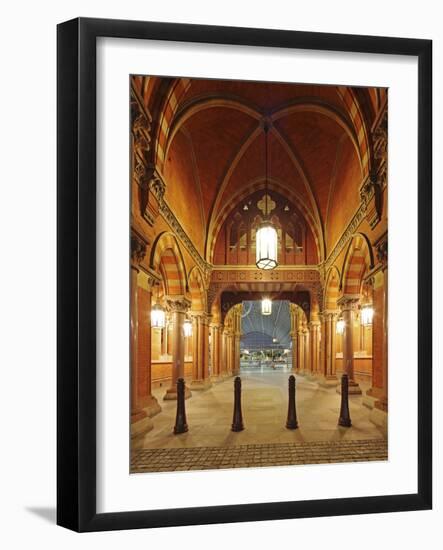 Entrance of St. Pancras International, Home of Eurostar and Gateway to the Continent-David Bank-Framed Photographic Print