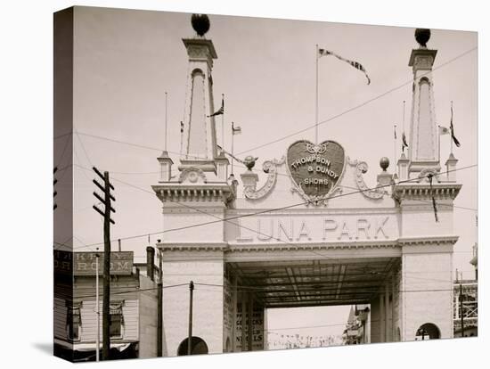 Entrance to Luna Park, Coney Island, N.Y.-null-Stretched Canvas