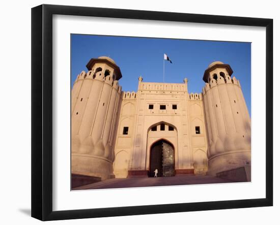 Entrance to the City Fort Built by the Moghuls Between 1524 and 1764, Lahore City, Punjab, Pakistan-Alain Evrard-Framed Photographic Print