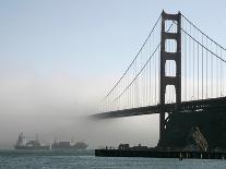 Nina under the Golden Gate-Eric Risberg-Photographic Print