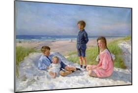 Erik, Else, Ove and Birthe Schultz on the Beach, 1919-Gabriel Jensen-Mounted Giclee Print