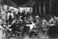 People at a Pavement Cafe, Paris, 1931-Ernest Flammarion-Giclee Print